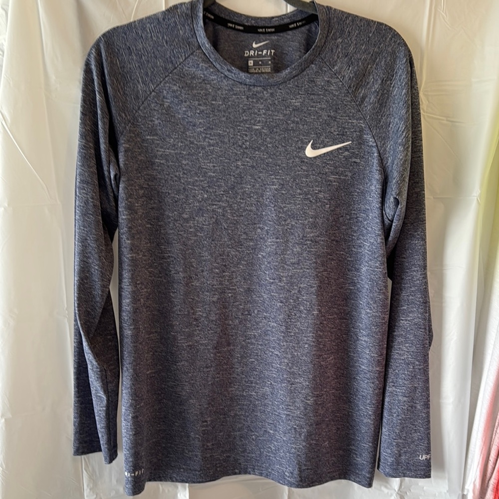 Nike Heathered Navy Long Sleeve Shirt medium